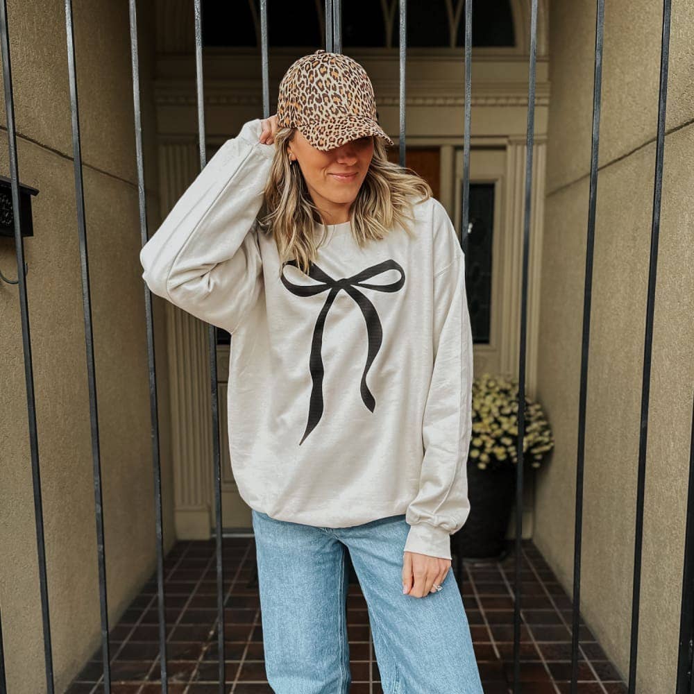 Neutral Bow Plush Crewneck
