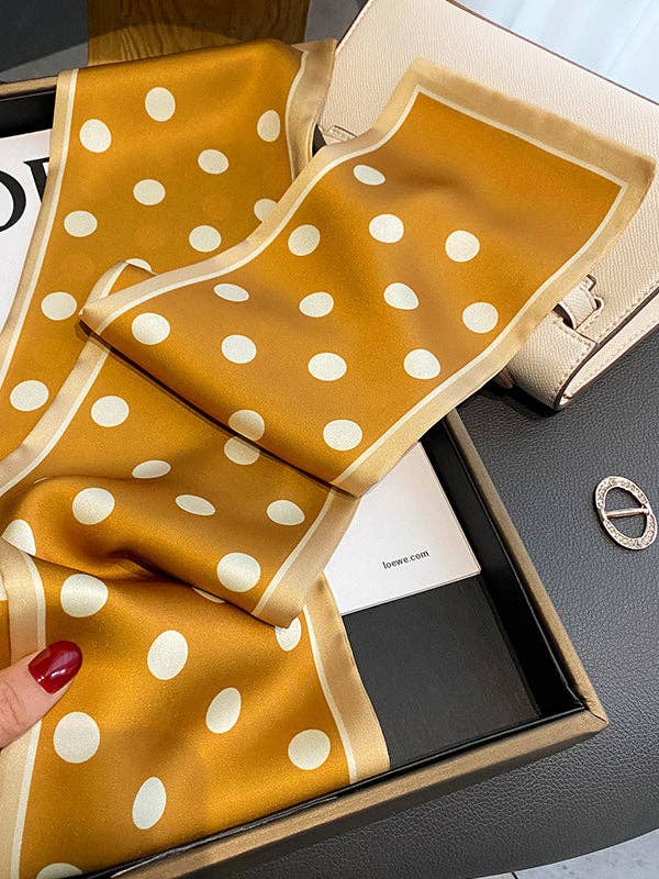 Cozy Polka Dot Tie-Dye Scarf for Winter Warmth